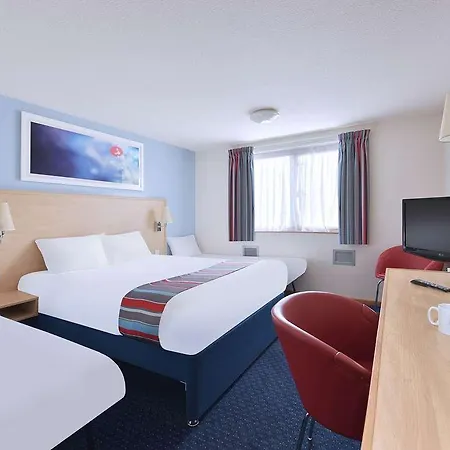 Travelodge Bradford Airport Hotel