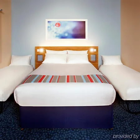 Travelodge Bradford Airport Hotel