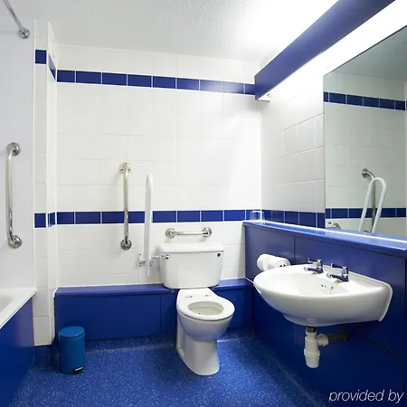 Travelodge Bradford Airport Hotel