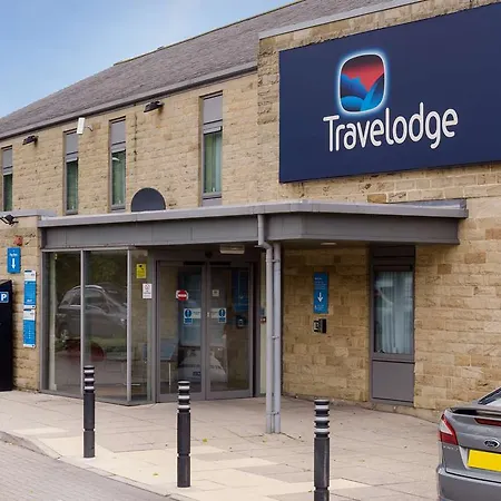 Travelodge Leeds Bradford Airport 호텔