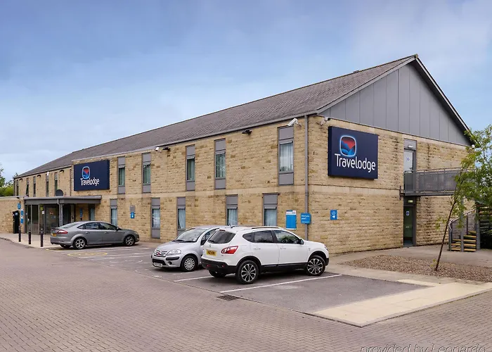 Travelodge Leeds Bradford Airport Hotel 3*