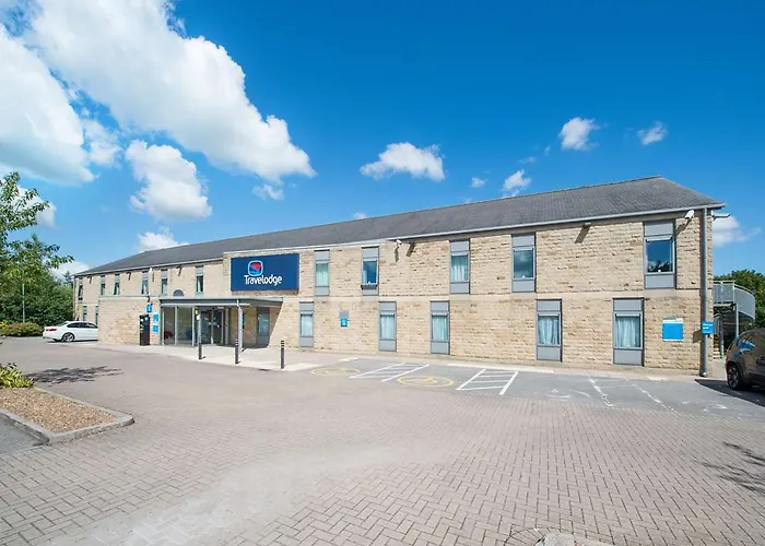 Travelodge Leeds Bradford Airport 3*